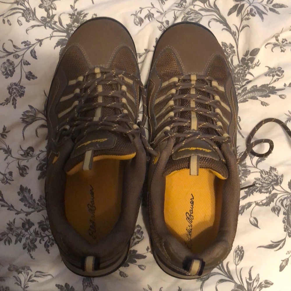 New without tags leather men’s shoe